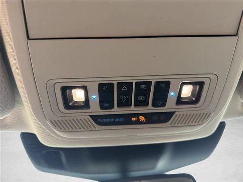 Used 2023 Ford Explorer Limited w/ Hybrid Equipment Group 310A RWD image 16