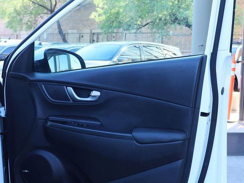 Used 2021 Hyundai Kona Limited image 33