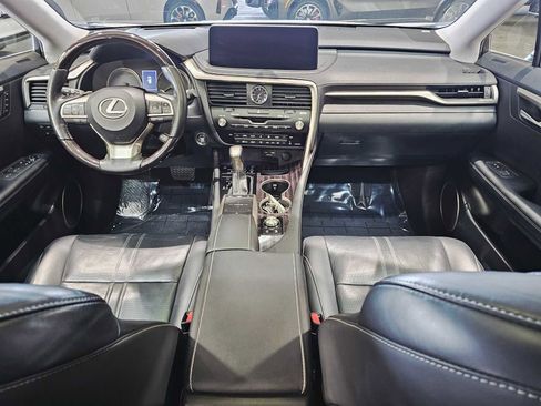 Used 2022 Lexus RX 350L Luxury image 10