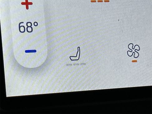 Used 2023 Ford Edge SEL image 27