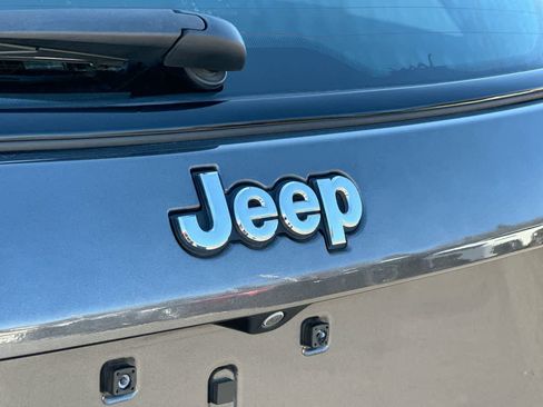 Used 2019 Jeep Compass Sport image 17