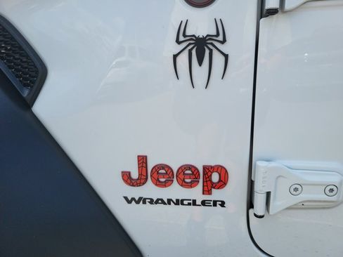 Certified 2020 Jeep Wrangler Rubicon AWD/4WD image 23
