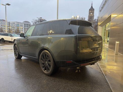 Used 2023 Land Rover Range Rover SE image 10
