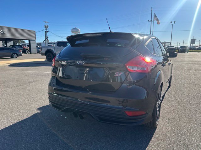 Used 2015 Ford Focus ST FWD image 19
