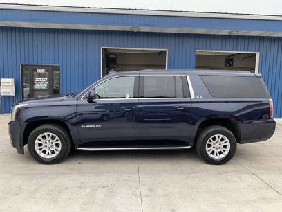 Used 2017 GMC Yukon XL SLE w/ SLE Value Package