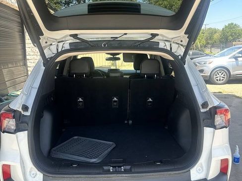 Used 2020 Ford Escape SEL FWD image 47