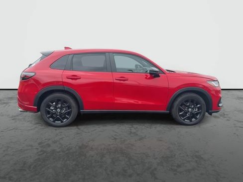 Used 2024 Honda HR-V Sport image 9
