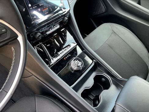 New 2025 Jeep Grand Cherokee L Laredo w/ Luxury Tech Group I image 7