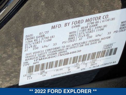 Certified 2022 Ford Explorer ST w/ Equipment Group 401A AWD/4WD image 24