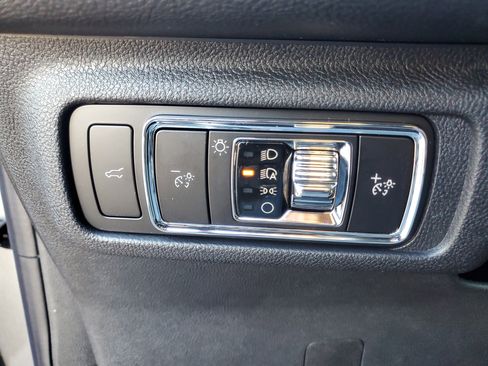 New 2026 Lincoln Corsair Premiere image 14