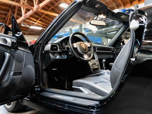 Used 2008 Porsche 911 Carrera S image 84