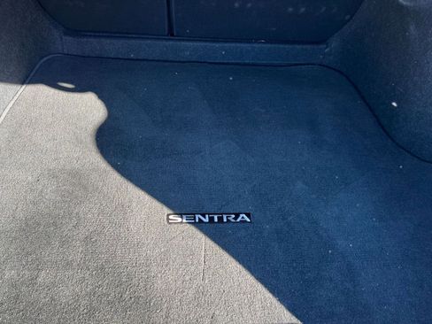 Used 2025 Nissan Sentra SV image 21