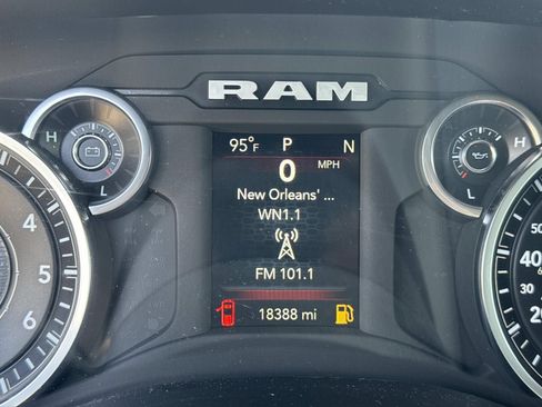Used 2024 RAM 1500 Tradesman AWD/4WD image 27