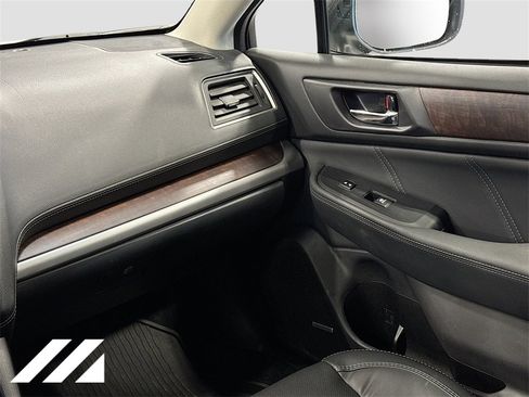 Used 2019 Subaru Outback 2.5i Limited w/ Popular Package #2 image 26