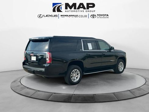 Used 2019 GMC Yukon XL SLT AWD/4WD image 5