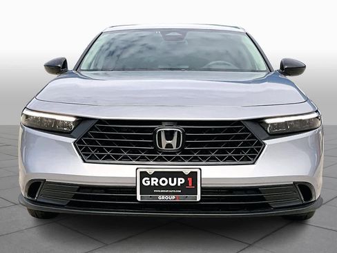Used 2025 Honda Accord SE image 3