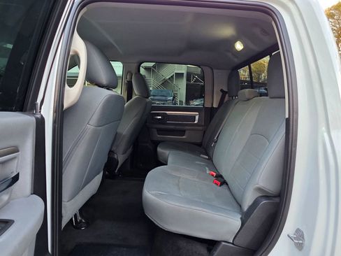 Used 2017 RAM 2500 SLT image 26