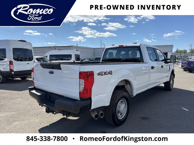 Certified 2022 Ford F350 4x4 Crew Cab Super Duty image 5