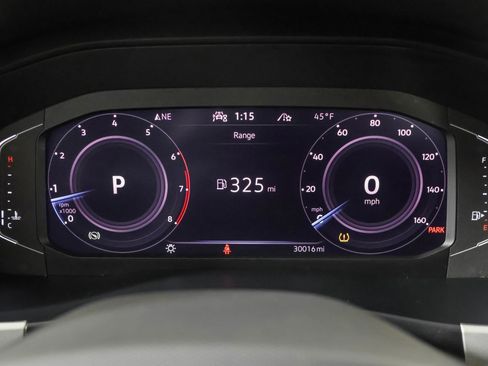 Used 2023 Volkswagen Atlas Cross Sport SE w/ Black Wheel Package AWD/4WD image 27