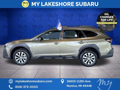 Certified 2024 Subaru Outback Premium AWD/4WD image 7