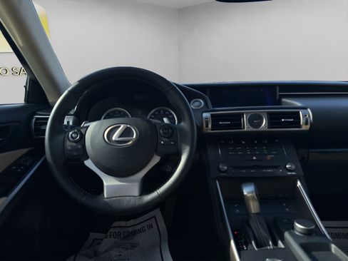 Used 2016 Lexus IS 300 AWD w/ Premium Package image 15