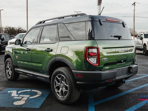 Used 2023 Ford Bronco Sport Badlands image 6