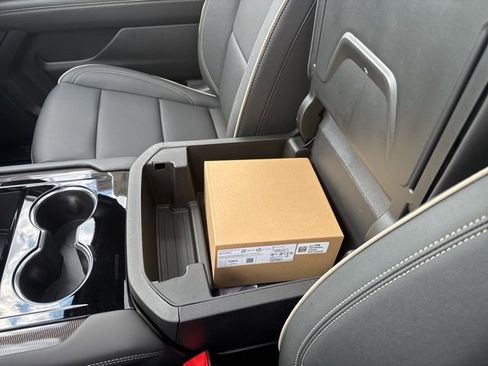 New 2026 GMC Yukon XL Elevation AWD/4WD image 29