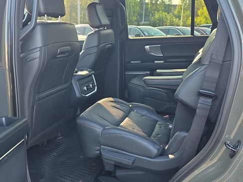 Used 2025 Ford Expedition Tremor AWD/4WD image 6