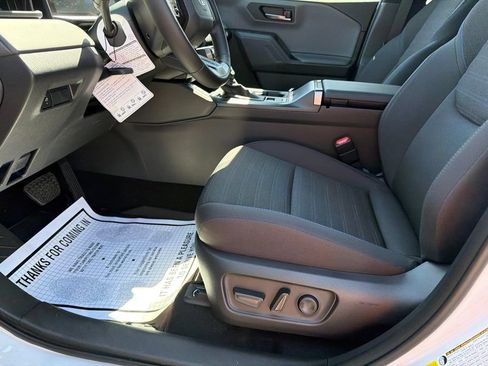 Used 2026 Toyota RAV4 SE AWD/4WD image 22