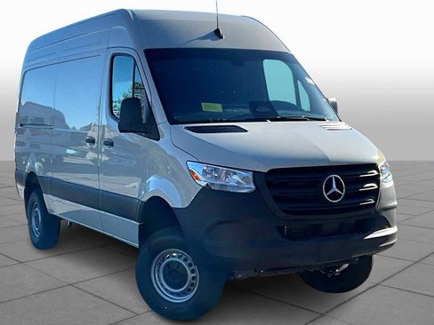 New 2025 Mercedes-Benz Sprinter 2500 image 19