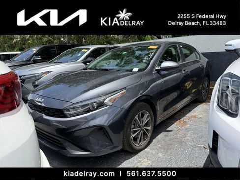 Certified 2023 Kia Forte LXS w/ LXS Technology Package FWD image 4