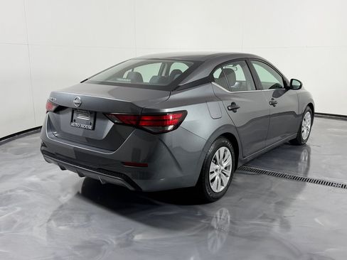 Used 2024 Nissan Sentra S FWD image 5
