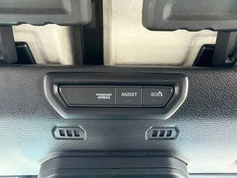 Used 2020 Jeep Wrangler Unlimited Sahara AWD/4WD image 43
