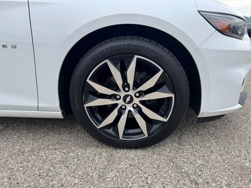 Used 2017 Chevrolet Malibu LT w/ Leather Package FWD image 26