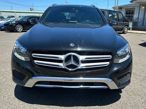 Used 2019 Mercedes-Benz GLC 300 4MATIC image 9