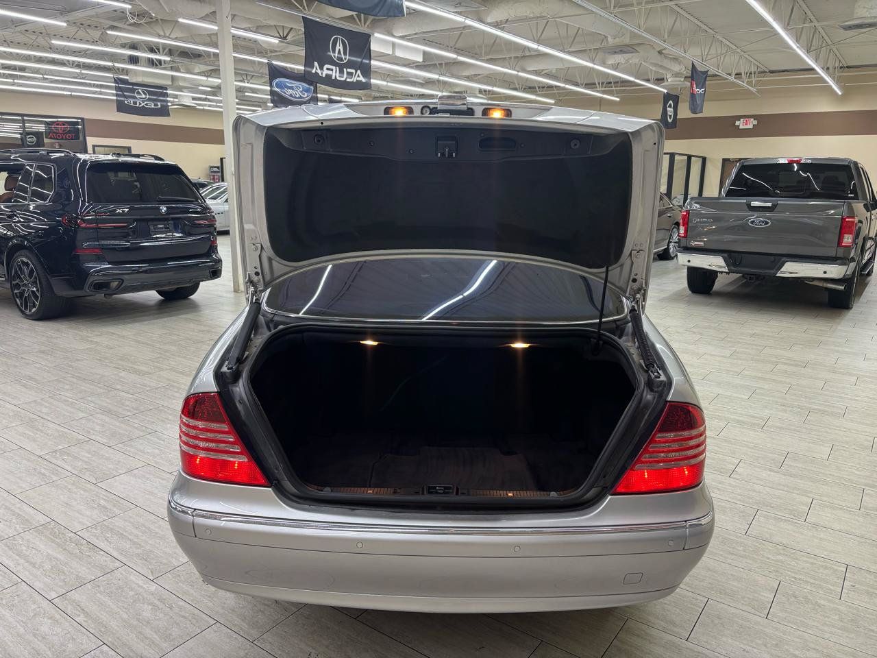 Used 2004 Mercedes-Benz S 430 image 7