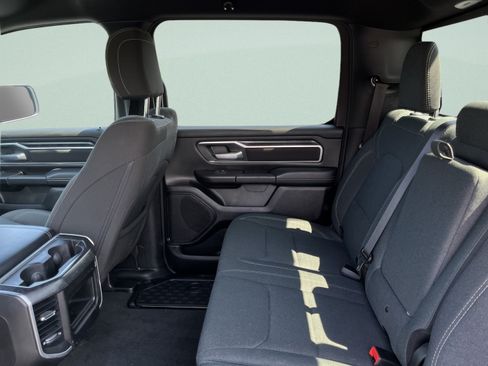 Used 2023 RAM 1500 Big Horn AWD/4WD image 19