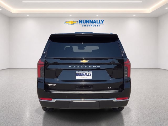 Certified 2025 Chevrolet Suburban LT AWD/4WD image 4