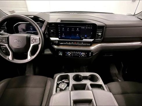 Used 2024 Chevrolet Silverado 1500 RST w/ Redline Edition AWD/4WD image 18
