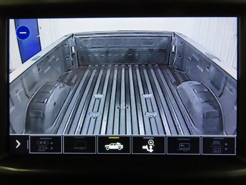 Used 2023 Chevrolet Silverado 2500 High Country w/ Z71 Off-Road Package image 23