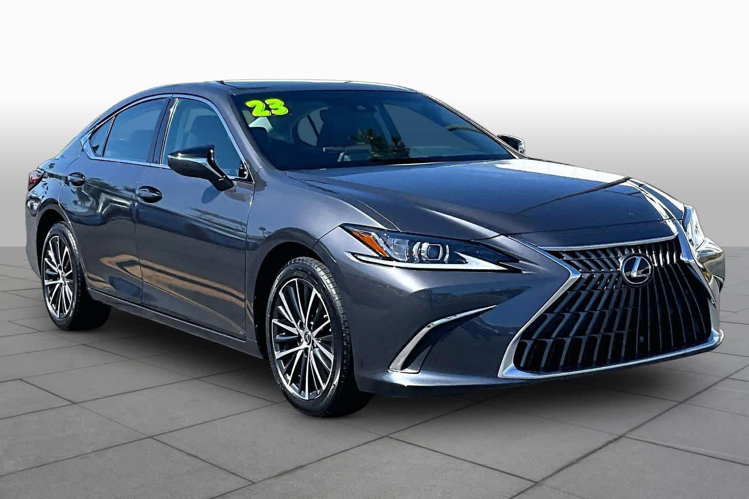 Used 2023 Lexus ES 250 w/ Premium Package AWD/4WD image 3
