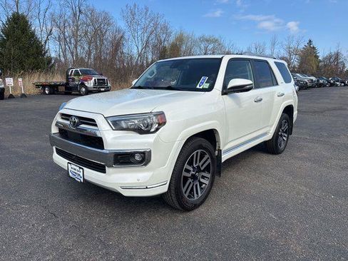 Used 2023 Toyota 4Runner Limited AWD/4WD image 16