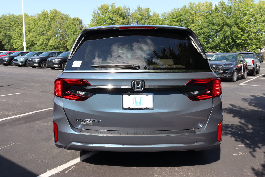 New 2027 Honda Odyssey EX-L image 4