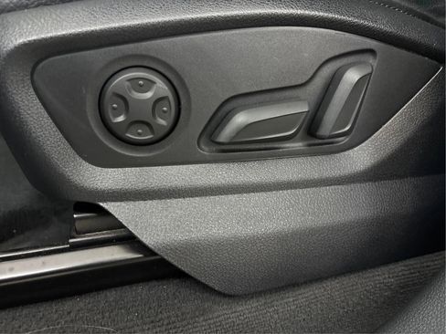 Used 2018 Audi Q7 3.0T Prestige w/ Prestige Package image 25