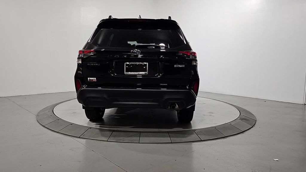 New 2026 Subaru Forester Premium AWD/4WD image 4