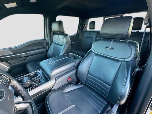 Used 2023 Ford F150 Platinum image 22