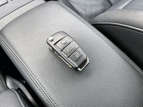 Used 2016 Audi A3 2.0T Premium image 38