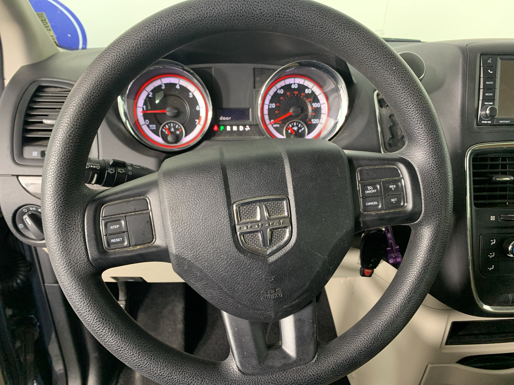 Used 2016 Dodge Grand Caravan SE w/ Quick Order Package 29E SE FWD image 19