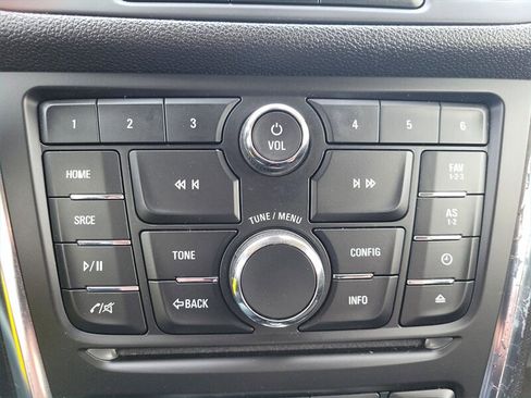 Used 2015 Buick Encore FWD image 30