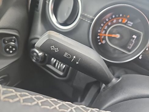 Used 2021 Jeep Gladiator Overland w/ Popular Equipment Package image 51